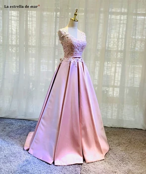 Prašnjav pink haljinu mladenka novi V vrat satin oblog biseri Alina elegantna duga haljina za vjenčanje za žene trenutno se nalazi fotografija
