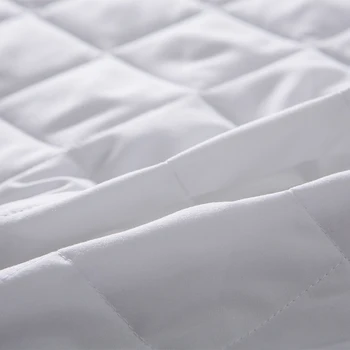 Prošiven vodootporan jastučnicu anti grinje jastuk zaštitnik za krevet greška i krevet kvašenja prozračni HYPOALLERGENIC torbica 2 kom